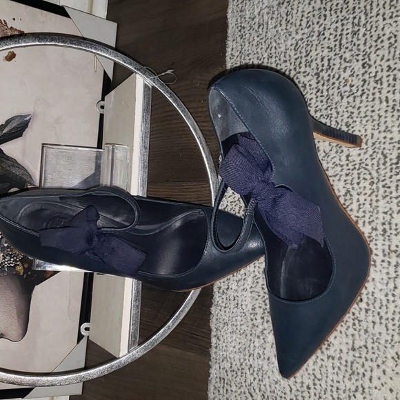 Tory Burch Navy Blue Ribbon Heels 9 1/2 - Picture 2 of 8